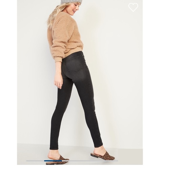 Old Navy High-Rise Rockstar Skinny Jeans - Picture 2 of 11